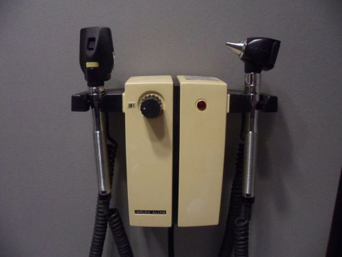 Welch Allyn 74710 Otoscope Opthalmoscope With Heads, Tested and working.