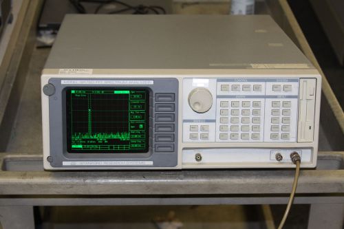 Stanford Research SRS SR760 FFT Spectrum Analyzer for Audio