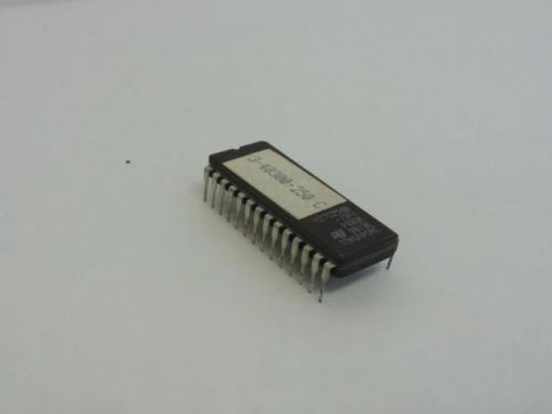 151067 Old-Stock, MFG- ST27C256B CMOS 256K Read Only Memory Chip, ST27C256B