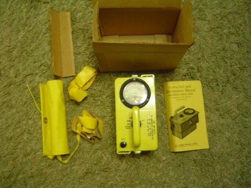Radiological Survey Meter CD V-717 Vintage Complete With Box