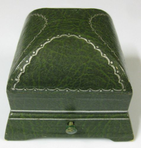 VINTAGE green RING DISPLAY BOX BEALE&#039;S JEWELRY STORE ROCKFORD ILLINOIS