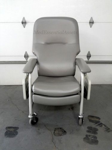 Lumex Liquid Cell Deluxe Clinical Care Recliner Gray 566G413 Patient Positioning