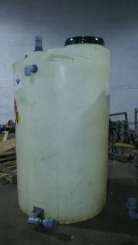 Poly Dome Top, Flat Bottom Holding Tank, Approx 550 Gallon