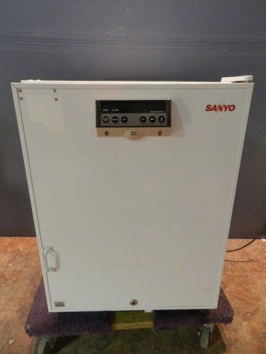 Sanyo SR-L6110W Undercounter Lab Refrigerator