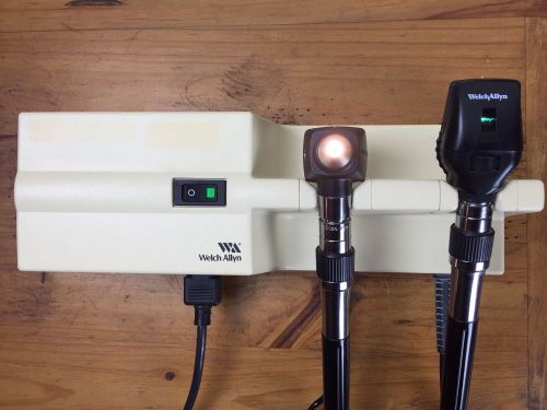 Welch allyn 767 transformer 76710 w/ otoscope 25020a &amp; ophthalmoscope 11710 for sale
