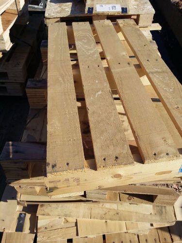 Wood pallets, Grade A, non standard size: 36.5&#034;x18&#034;x5&#034;