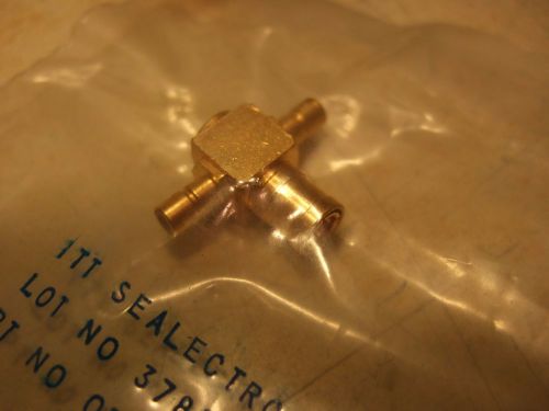 Adapter - Tee - SMB Sealectro 051-085-0000-220 NEW!