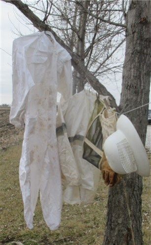 Lot Beekeeper Protective Beekeeping Veil Smock Bee Suit Coat Gloves Hat Vintage