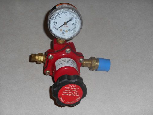 Fisher control valve 67ch-743 with gauge and fittings for sale