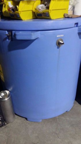 Insulated Tank - 700 litres