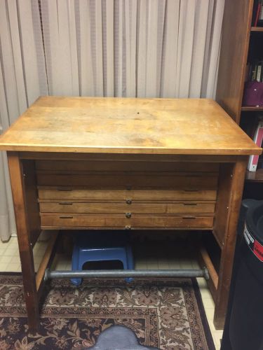 Drafting Desk Stool included