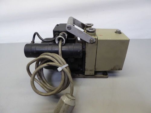 D128729 Pfeiffer Balzers Dual Stage Rotary Vane Pump DUO 1.5A