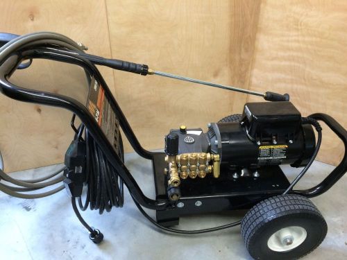 Mi-T-M JP-2003-ME1 2000 psi 2.6 GPM 230 volt pressure washer