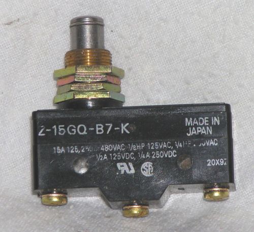OMRON Snap Switch, 15A, SPDT  Z-15GQ-B7-K  new