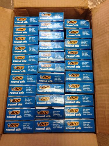 Almost A Full Case BIC Round Stic GSF11 Blue Pens 32boxes X 12 Pens 384 Pens