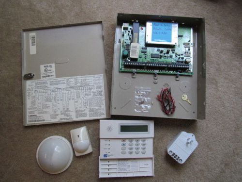 HONEYWELL VISTA 50P WITH TRANSFORMER AND 6160VADT KEYPAD, MOTIONS