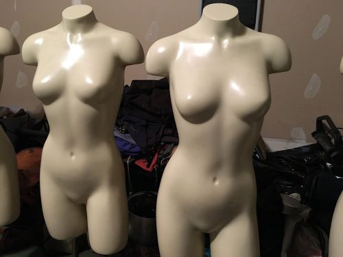 FUSION SPECIALITIES FEMALE TORSO MANNEQUIN LOT OF 2 MANNEQUINS W/STANDS