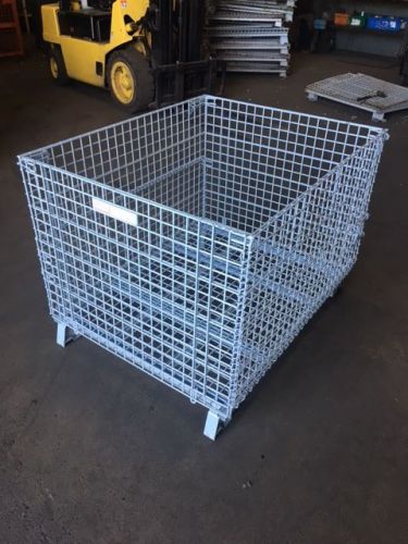 48x40x36 Wire Collapsible Baskets
