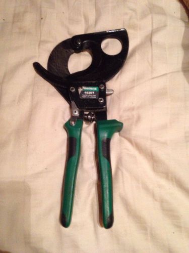 Greenlee Ratcheting Cable Cutters 45207