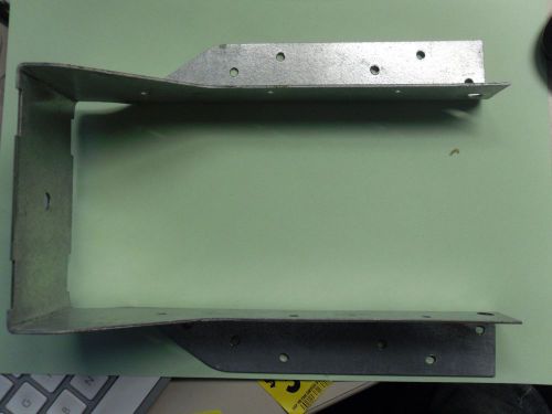 4 inch wide 8 3/4&#034; hight Face Mount Hanger - Galvanized