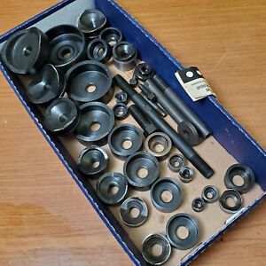 Greenlee Knockout Slug Buster Large Conduit Punch Die Set 3/4&#034; to 3&#034; 3-1/2&#034; LOT