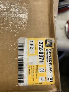 One New Caterpillar 372-0971 Grade Sensor