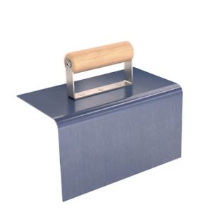 BON TOOL 12-526 Curb Tool, Outside 9&#034; X 5&#034;, 1/2&#034; Radius 5&#034; Lip Wood Handle