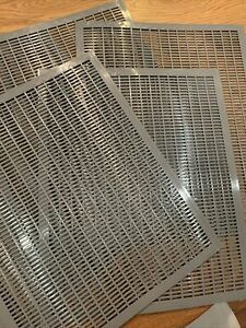 5 pack Queen Excluder for 10 frame hive gray