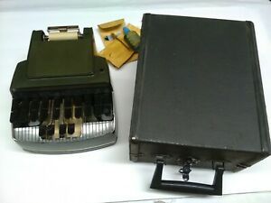 VINTAGE STENOGRAPH MACHINE  WITH HARD CASE MADE IN THE USA in Ex Condition.