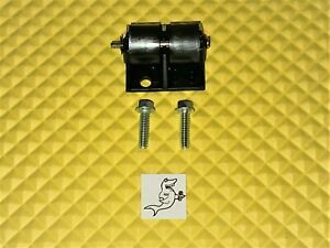 ROYAL VENDORS 550, 650, 660, 804 SODA VENDING MACHINE DOOR ROLLER KIT