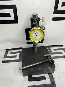 MHC DIAL INDICATOR RANGE 0-1&#034; &amp; .001 READINGS ON A GRANITE BASE 6&#034; X 6&#034; X 1 3/4