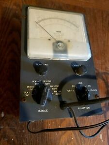 Vintage  National Radio Inst. (NRI) Model W , Vacuum Tube Voltmeter (Powers Up)