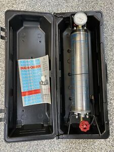 ROBINAIR Dial-A-Charge Charging Cylinder Model 43134B  2.5lb R-134a  Case Mint 