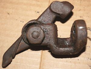 Antique Vintage rocker arm assy 1 1/2 hp Fairbanks Morse dishpan engine