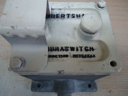 Robertshaw Vibraswitch 365-A8 365A8 Malfunction detector (USED)