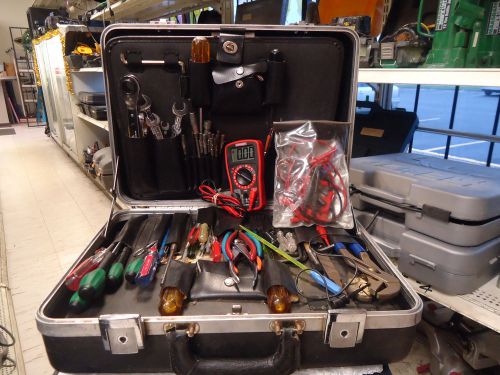 ELECTRICIAN TOOLS VARIOUS TOOLS IN HARD CASE $SUPER DEAL$