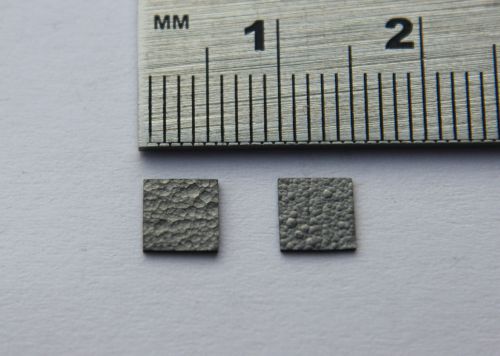 2 Pyrolytic graphite squares 5 mm x 5 mm x 0.5 mm