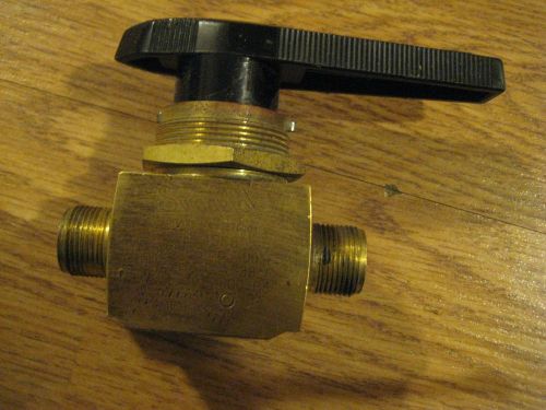 Swagelok b-45s8 brass 40 series 1/2&#034; ball valve, tube fittings auction for sale