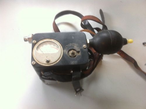 Vintage msa explosimeter combustible gas indicator detector model 2