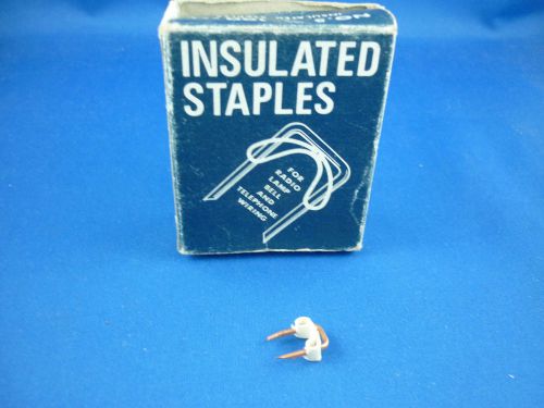 INSULATED STAPLES / Small CABLE  CLIPS  ( 32 )  No. 5 ( 5/8 &#034; )