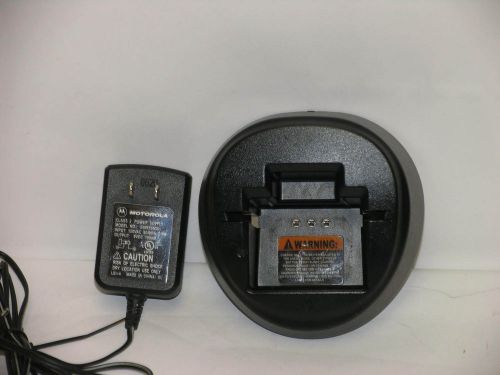 Motorola charger single unit model wpln4202a cp125 gp200 pro2150 ax series used for sale