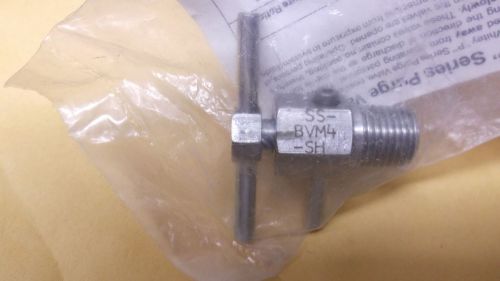 Bleed valve swagelok ss-bvm4-sh stainless steel whitey &#034;bv&#034; series 1/4 npt male for sale