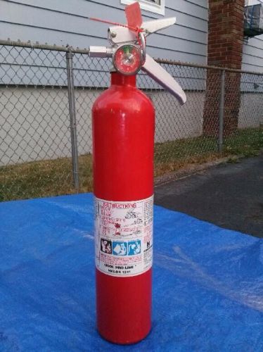 Kidde 2 1/2 lb Halon 1211 Fire Extinguisher