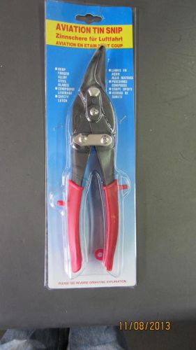 New case of 6o pc&#039;s drop forged aviation left cut red handle tin snip $210. nr for sale