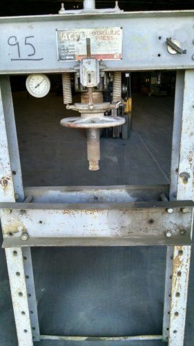Arco hydraulic press, 40 ton for sale