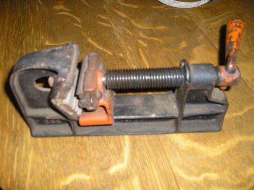 BOXED ARMSTRONG No. 222 SIDE OPEN BENCH PIPE VISE 1/8&#034; to 2&#034; BRASS JAWS
