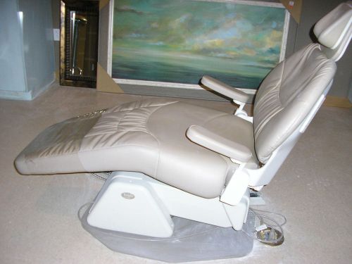 Knight by Midmark Biltmore Luxury Dental Chairs