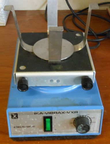 IKA -Vibrax-VXR - Type VXR S 1, Laboratory Mixer / Shaker with Holder