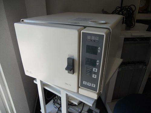 Pelton &amp; Crane Delta 10 Autoclave Sterilizer