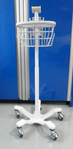 WELCH ALLYN MOBILE MONITOR CART STAND BASKET WITH WHEELS MEDICAL 4700-60 NEW
